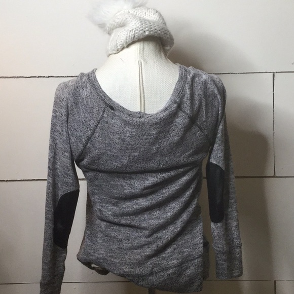 Sweater - Picture 2 of 2